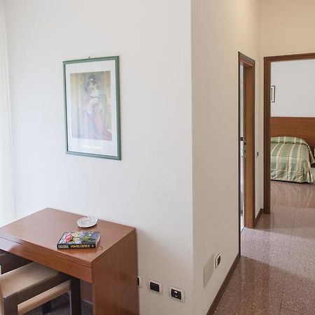 Hotel Rossini Tabiano Terme Extérieur photo
