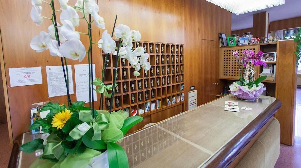 Hotel Rossini Tabiano Terme Extérieur photo